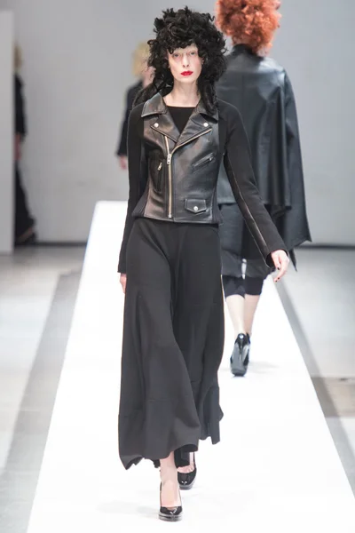 Look 38